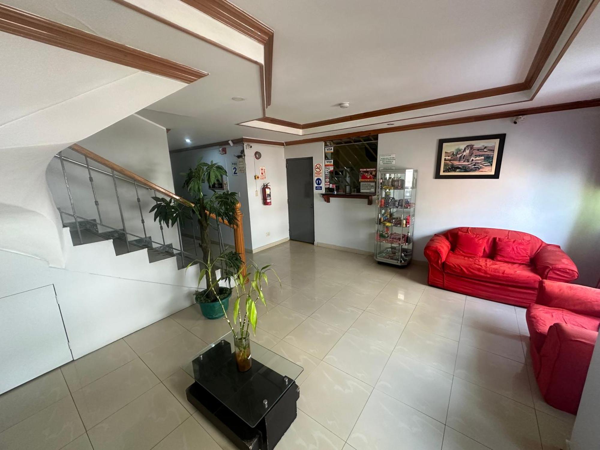 Lila Hotel